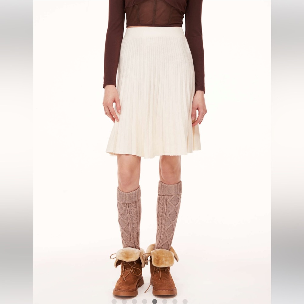 Cream knit mini skirt